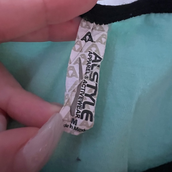 Tank - Picture 3 of 3